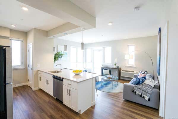 3 beds, 2 baths, 1,244 sqft, $5,000, Unit 7O