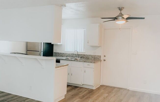 Amberwood Apartments