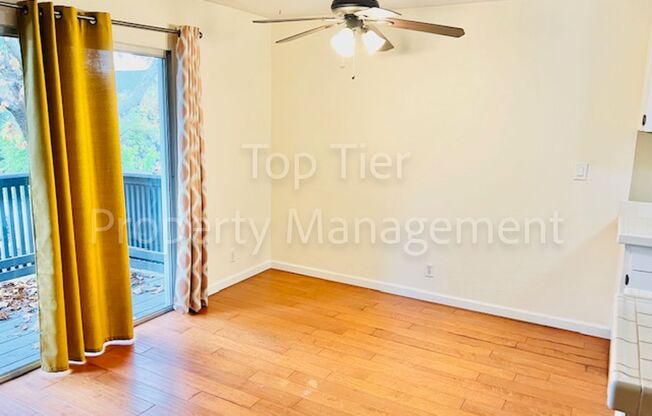 2 beds, 1 bath, $2,195, Unit # 368