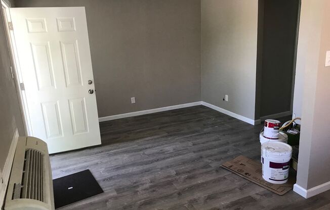 940 East Hattie Street