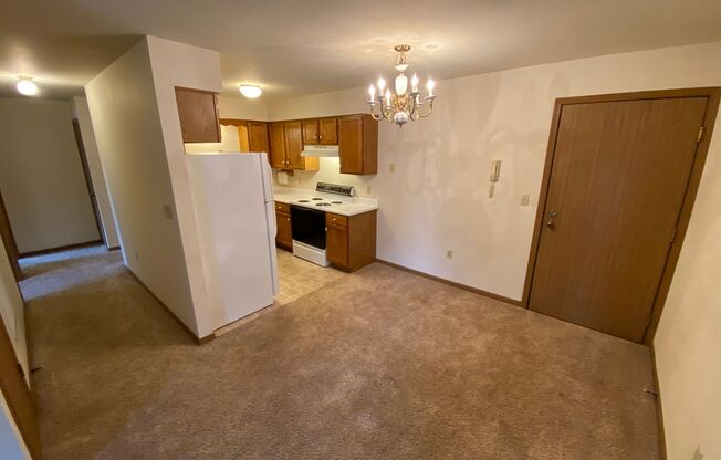 1 bed, 1 bath, 700 sqft, $950