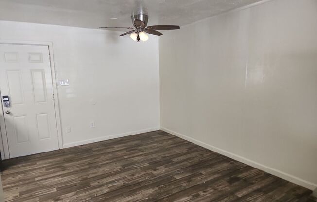 3 beds, 1 bath, $1,900