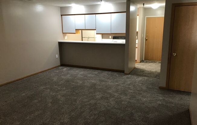 1 bed, 1 bath, 772 sqft, $1,039, Unit 3-105
