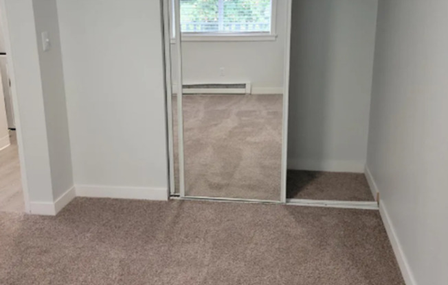 Kent Riviera Apartments