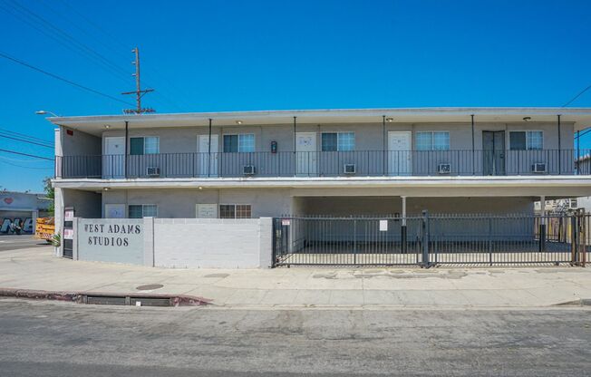 West Adams Studio Apartments