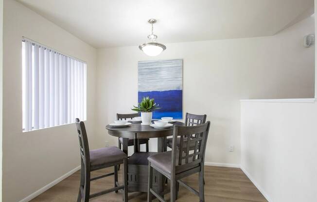 Tucson, AZ Apartments – Midtown on Seneca – Photo of Dining Room Area