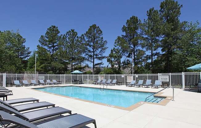 pool at Wildewood South Apartments