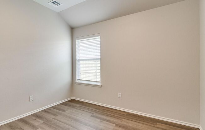 3 beds, 2 baths, 1,200 sqft, $1,545, Unit A - 10539 Lawson Place Rd