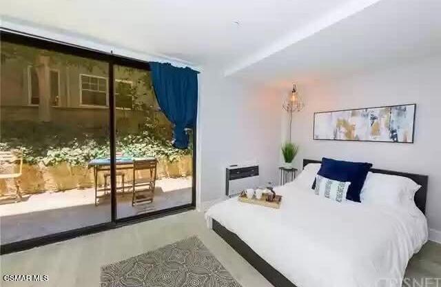 Studio, 1 bath, 352 sqft, $2,500, Unit 109