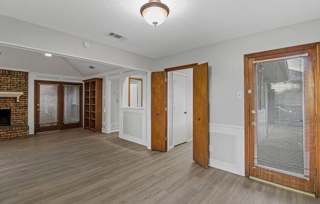 4015 Saint Christopher Lane