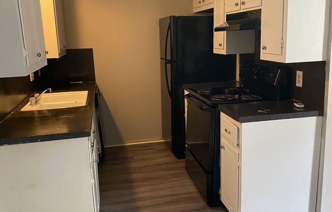 1 bed, 1 bath, 630 sqft, $625