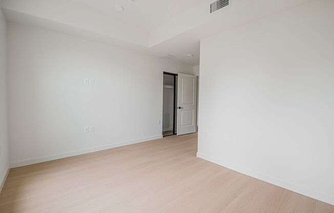1 bed, 1 bath, 611 sqft, $2,905, Unit 214