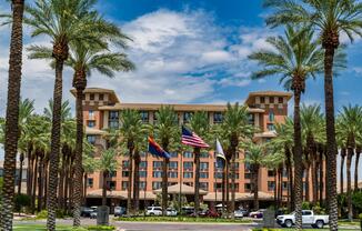 Escape to luxury and relaxation at Westin Kierland Resort & Spa.