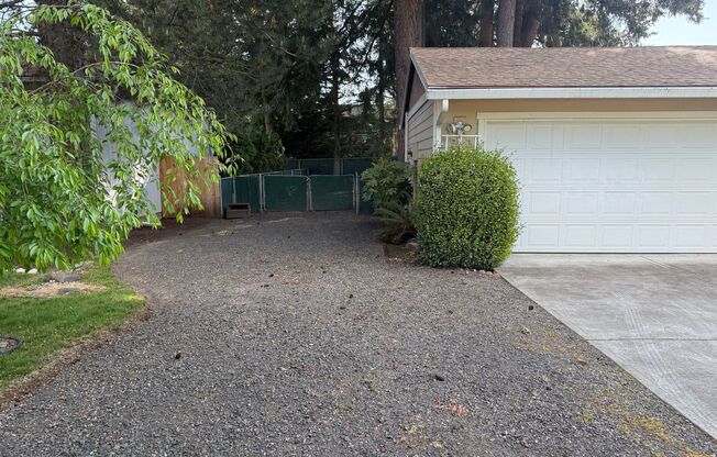 Beautiful 3 Bedroom Ranch Style House with 2 Car Garage, Fences Yard, Fireplace, Workshop & MORE!