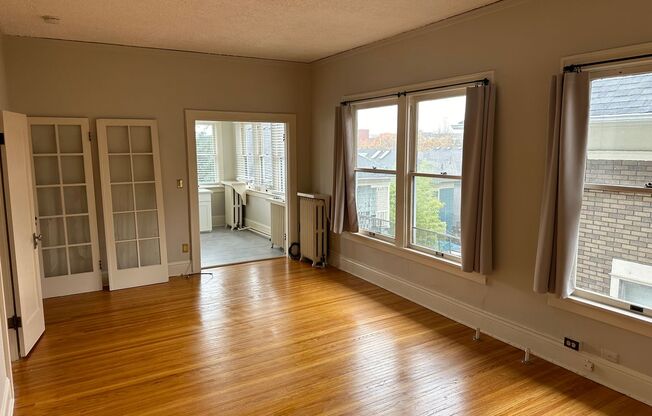 Studio, 1 bath, 500 sqft, $1,495, Unit 10