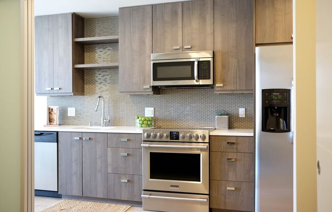 1 bed, 1 bath, 556 sqft, $2,699, Unit 517