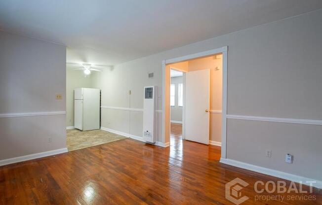 944 St. Charles Ave NE - 4