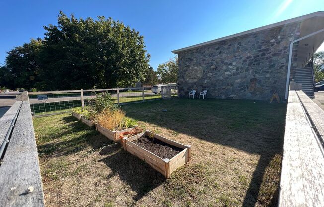 Moose Haus Apartments