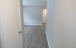 1 bed, 1 bath, 545 sqft, $875, Unit 97-104
