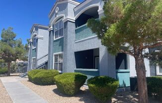 2 beds, 2 baths, $1,350, Unit # 1075