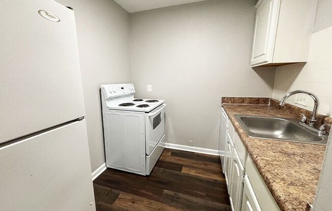 1 bed, 1 bath, 560 sqft, $815, Unit 725-18