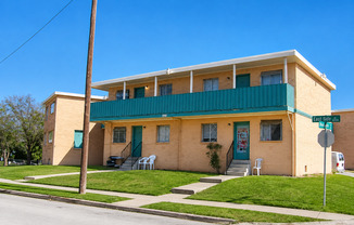 4910 East Side Investments LLC