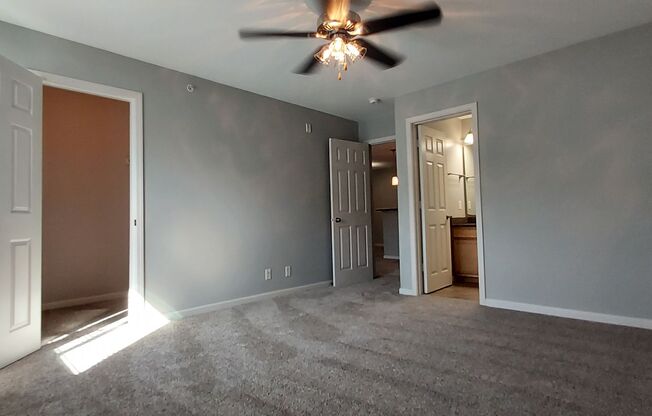 2 beds, 2 baths, 1,142 sqft, $1,360, Unit 31-202