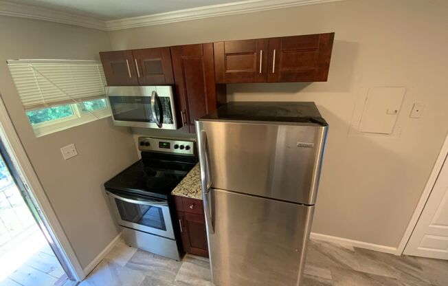 Candler Park Apartments