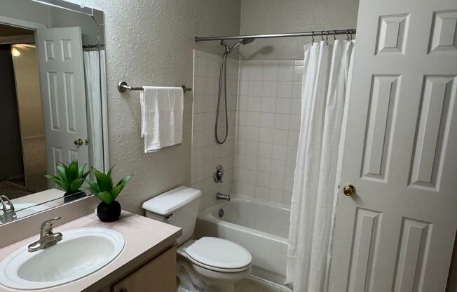 2 beds, 2 baths, $1,700