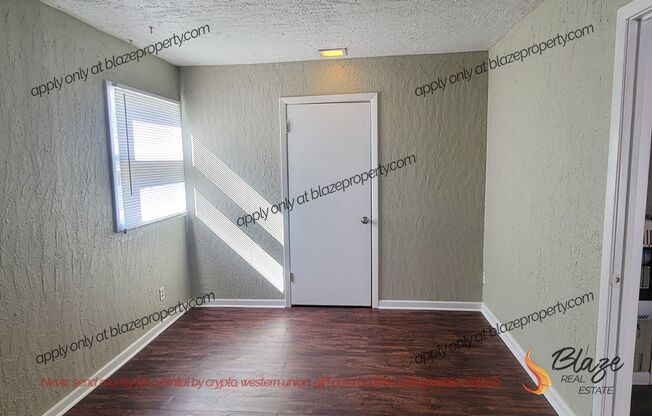 3 beds, 1 bath, $965