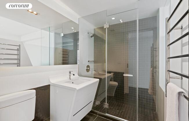 1 bed, 1 bath, 606 sqft, $4,650, Unit 23H