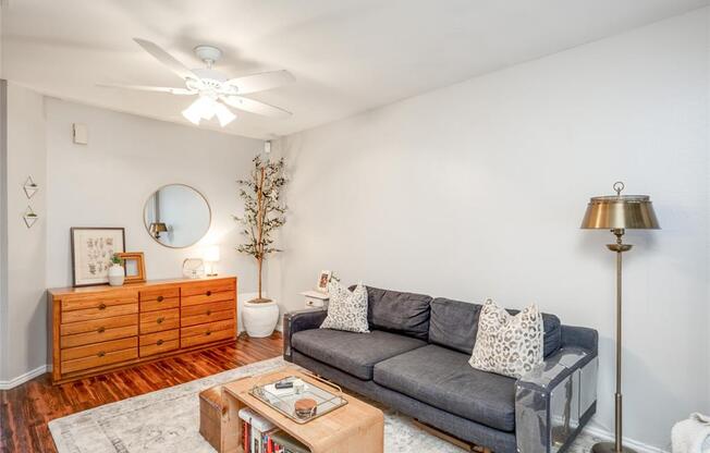 1730 TIMBER RDG RD