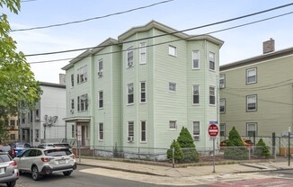 105 WALNUT ST