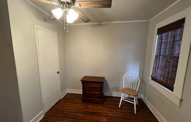 2 beds, 1 bath, $2,250