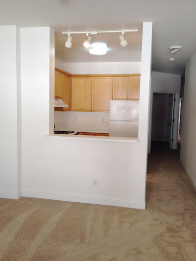 2 beds, 1 bath, $2,900, Unit 07