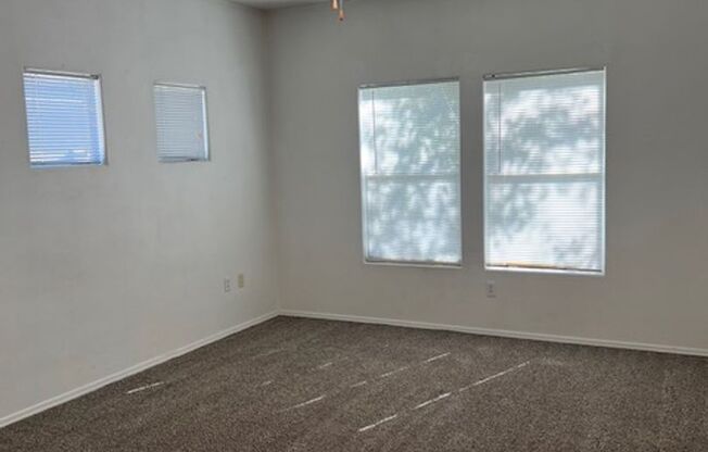 2 beds, 2 baths, $1,900, Unit # 203