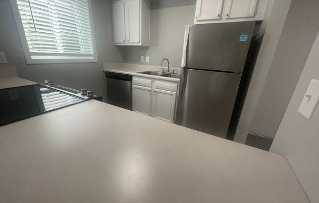 1 bed, 1 bath, 645 sqft, $950, Unit 1503-05