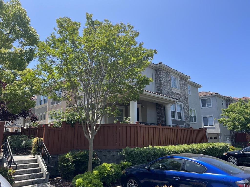 324 VIS ROMA WAY