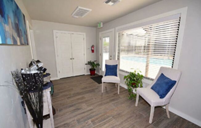 1 bed, 1 bath, 688 sqft, $900, Unit 233