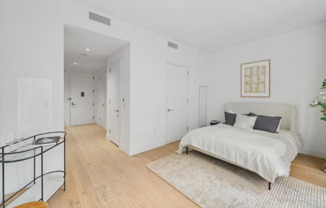 W. 43rd St , 9th Ave