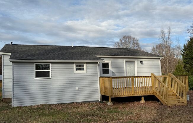 3 beds, 2 baths, $1,850