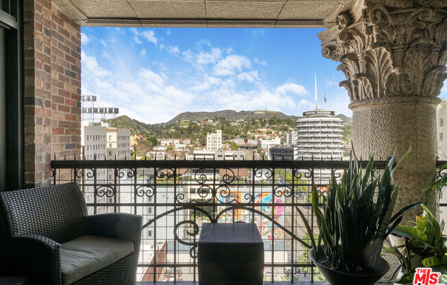 1 bed, 1 bath, 1,560 sqft, $7,500, Unit 1007