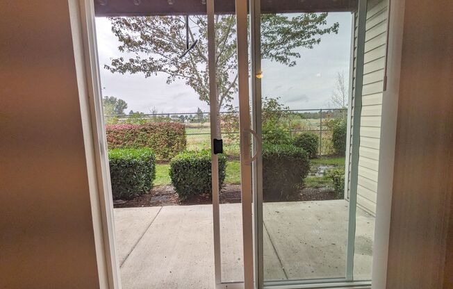 2 beds, 2 baths, 994 sqft, $1,395, Unit E106