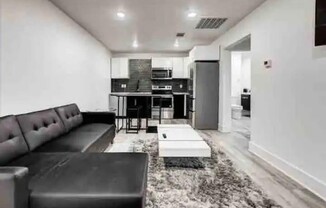 1414 BENNETT AVE