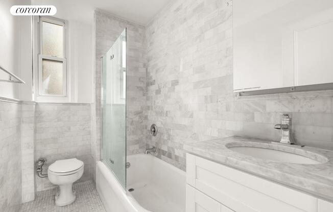 27 West 55th St