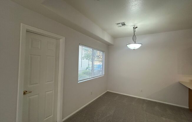 Beautiful Henderson Town Home