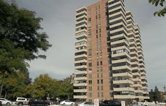 $0 DEPOSIT OPTION. SPACIOUS 12TH-FLOOR 1-BEDROOM CONDO WITH STUNNING CITY AND MOUNTAIN VIEWS!