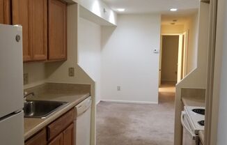 3 beds, 2 baths, $1,350