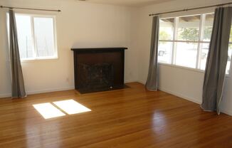 2418 Grandby Dr