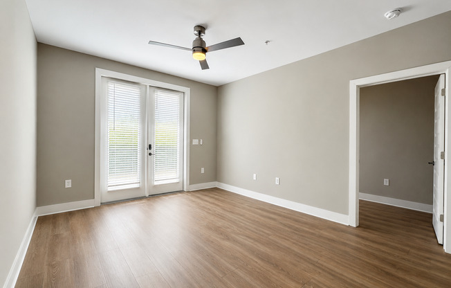 3 beds, 2 baths, 1,333 sqft, $1,995, Unit 1-B108